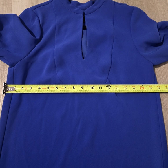 J Crew Size 00 Crepe Shift Dress Blue Short Sleeve Split Neck Above Knee - Picture 4 of 9